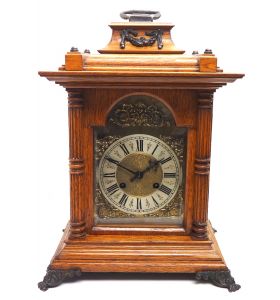 A Great Antique solid oak 8-Day Mantel Clock Ting Tang Striking Bracket Clock by RMS
