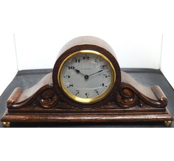 Fine 8-Day Mantle Clock Arch Top Carved Decoration Mantel Clock Swiss Made